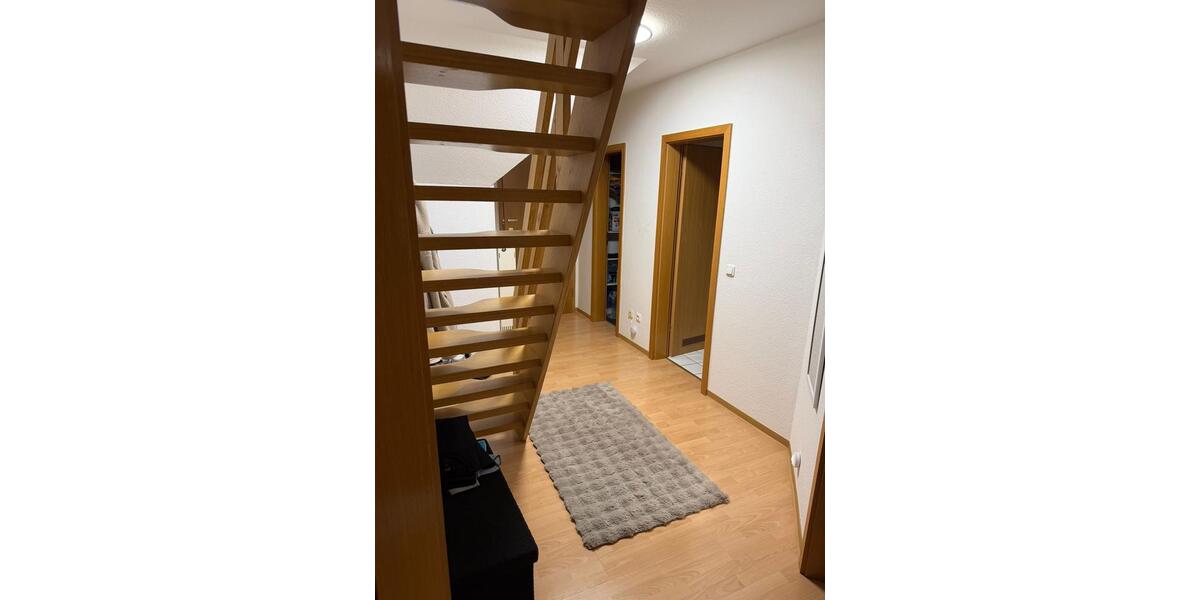 Dachgeschoßwohnung Hessisch Lichtenau - 3 Zimmer, 80 m&sup2;, 850&euro; | Angebot:26584924