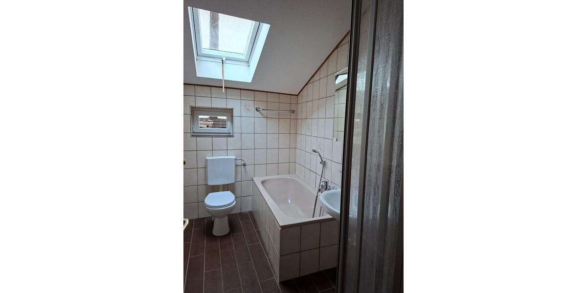 Etagenwohnung Melsungen - 3 Zimmer, 65 m&sup2;, 450&euro; | Angebot:25432466