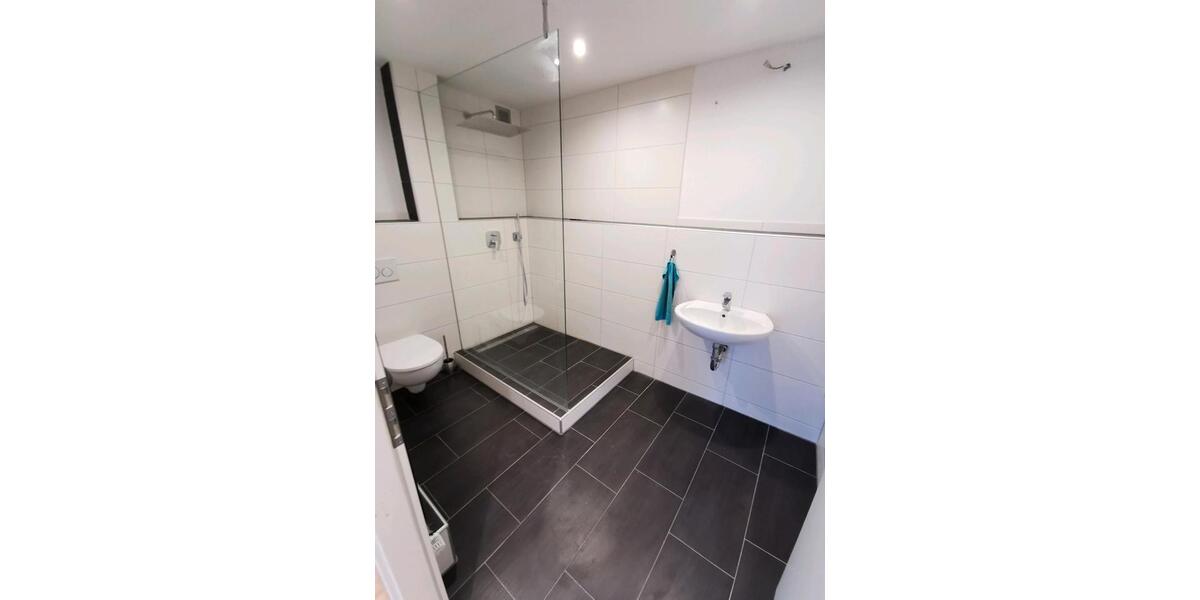 Dachgeschoßwohnung Weiterstadt - 3 Zimmer, 83 m&sup2;, 1.050&euro; | Angebot:25945211