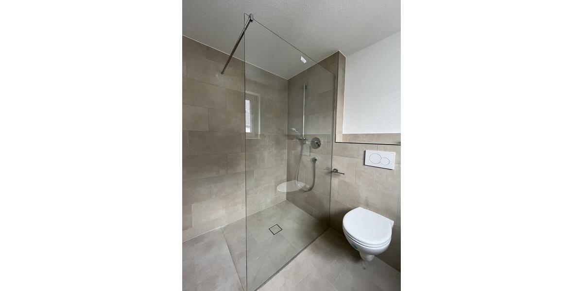 Einfamilienhaus Spaichingen - 2.5 Zimmer, 86 m&sup2;, 990&euro; | Angebot:26247486