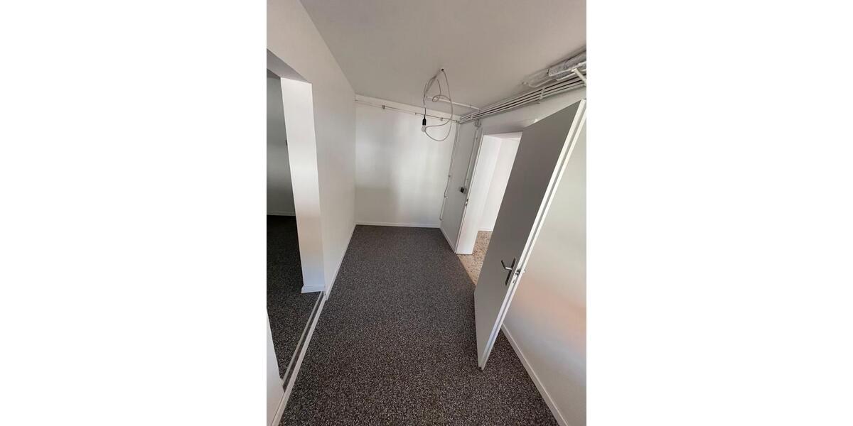 Etagenwohnung Annweiler am Trifels - 4 Zimmer, 120 m&sup2;, 1.300&euro; | Angebot:26626119