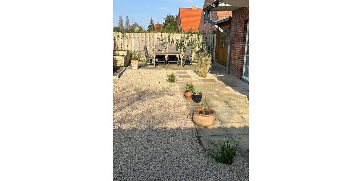 Erdgeschoßwohnung Schortens - 3 Zimmer, 95 m&sup2;, 1.500&euro; | Angebot:26047003