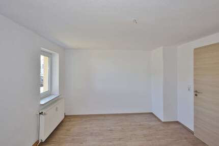 Wohnung Großkayna Großkayna - 3 Zimmer, 60 m&sup2;, 510&euro; | Angebot:27002433