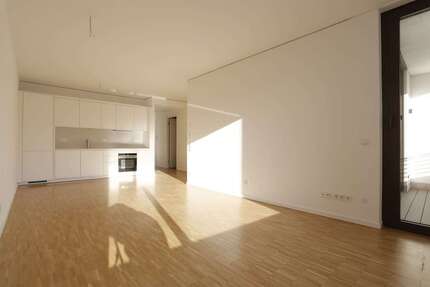 Wohnung Berlin Mitte - 2 Zimmer, 61 m&sup2;, 1.409&euro; | Angebot:26803820