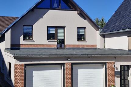 Haus Crinitzberg - 4 Zimmer, 100 m&sup2;, 790&euro; | Angebot:26119746