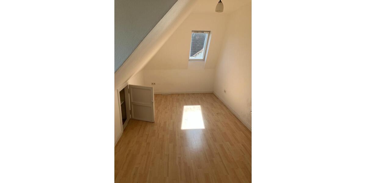 Dachgeschoßwohnung Osnabrück Hellern - 2 Zimmer, 58 m&sup2;, 800&euro; | Angebot:26463769