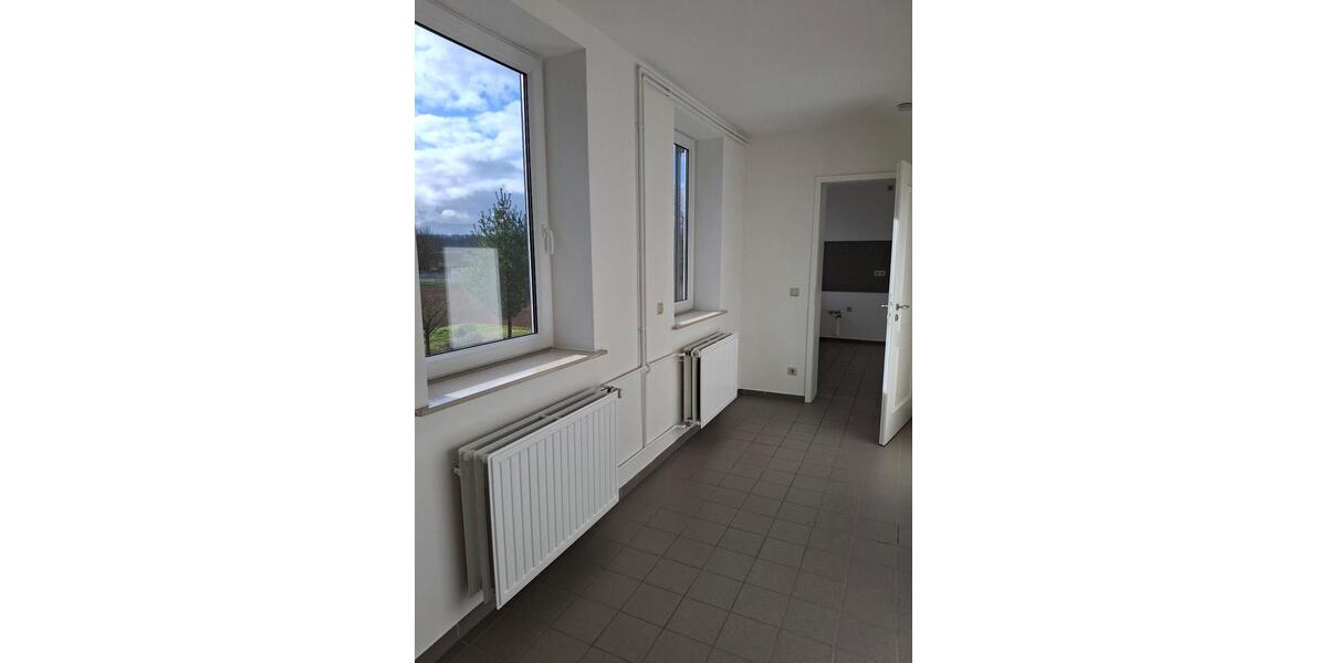 Etagenwohnung Duderstadt - 3 Zimmer, 100 m&sup2;, 700&euro; | Angebot:25900132