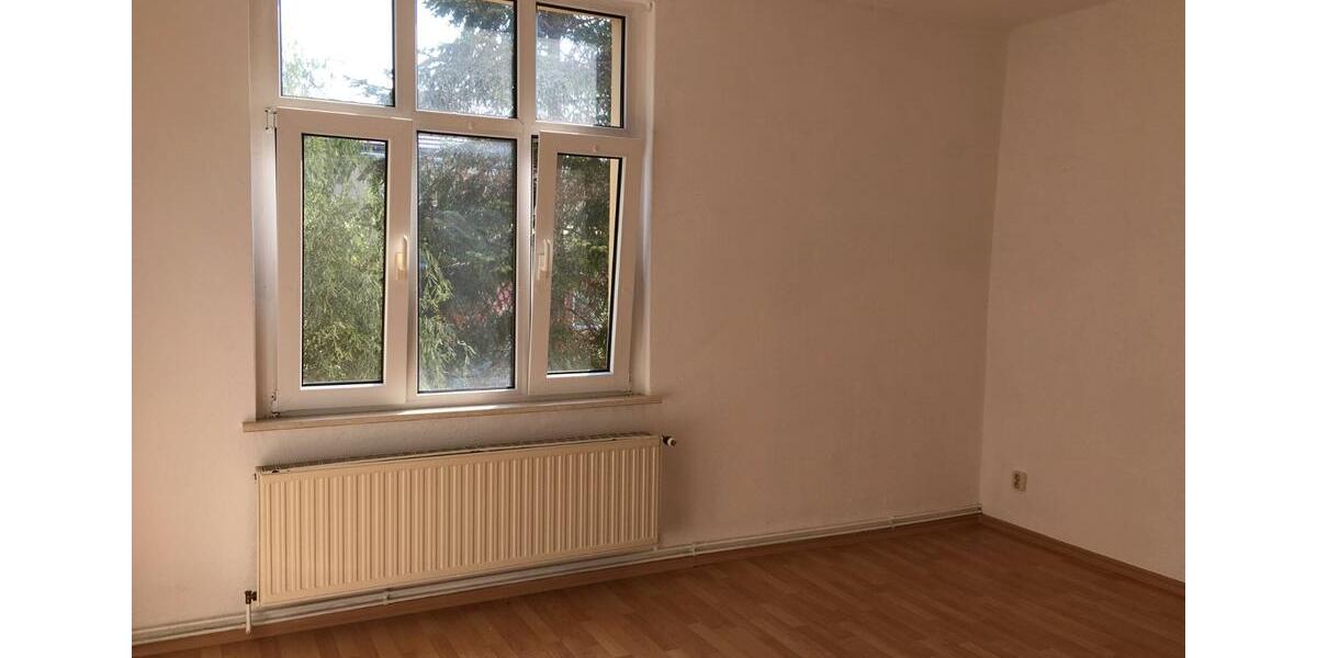 Etagenwohnung Ballenstedt - 3 Zimmer, 80 m&sup2;, 400&euro; | Angebot:26235243