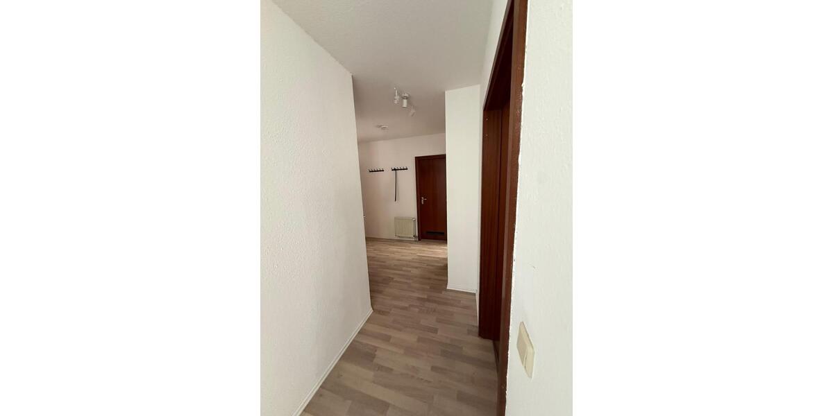 Etagenwohnung Ludwigshafen am Rhein Ludwigshafen-Hemshof - 2 Zimmer, 60 m&sup2;, 575&euro; | Angebot:26660699