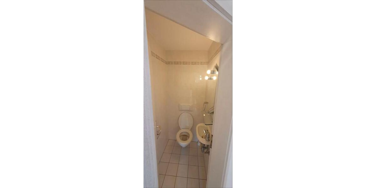 Etagenwohnung Hofheim am Taunus - 3 Zimmer, 89 m&sup2;, 1.200&euro; | Angebot:26484189