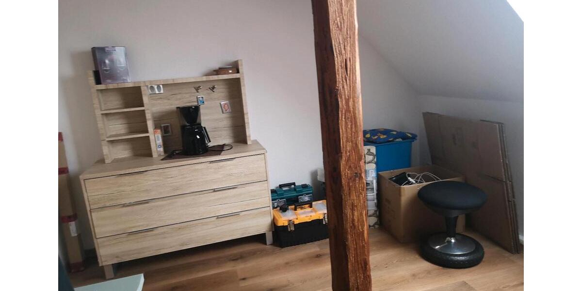 Dachgeschoßwohnung Bockenem - 4 Zimmer, 80 m&sup2;, 600&euro; | Angebot:24839020