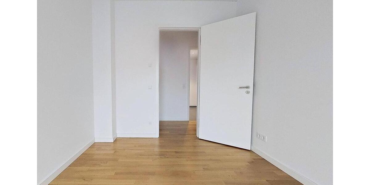 Etagenwohnung Berlin - 3 Zimmer, 100 m&sup2;, 2.510&euro; | Angebot:26548653