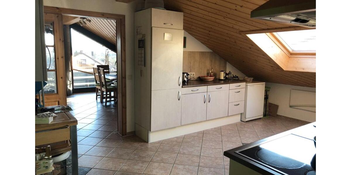 Dachgeschoßwohnung Sulz am Neckar - 3 Zimmer, 100 m&sup2;, 810&euro; | Angebot:26006355