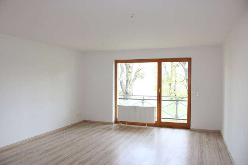 ruhige 3 Zimmer-Wohnung mit Balkon