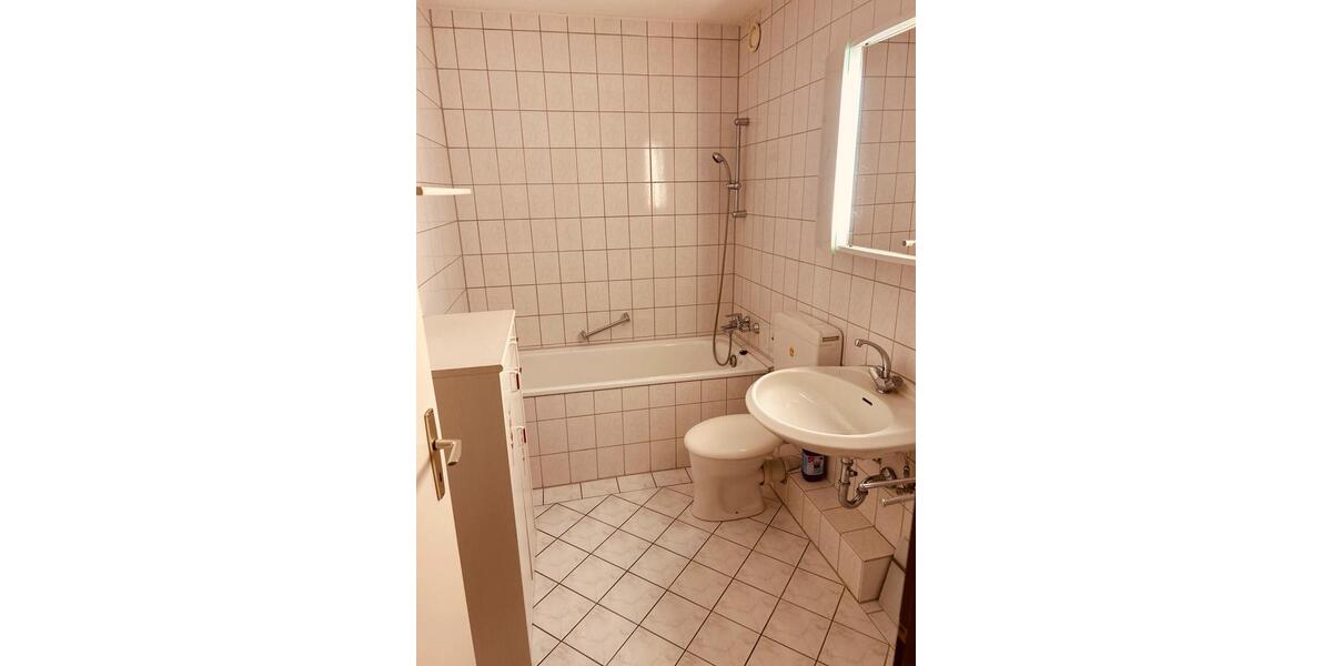 Etagenwohnung Hannover Linden-Limmer - 1.5 Zimmer, 43 m&sup2;, 690&euro; | Angebot:26634950