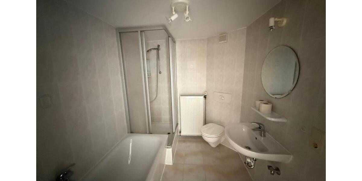 Etagenwohnung Auma-Weidatal Weidatal - 3 Zimmer, 64 m&sup2;, 335&euro; | Angebot:25138394