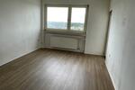 Gut geschnittene 2-Zimmerwohnung mit Balkon zimmer