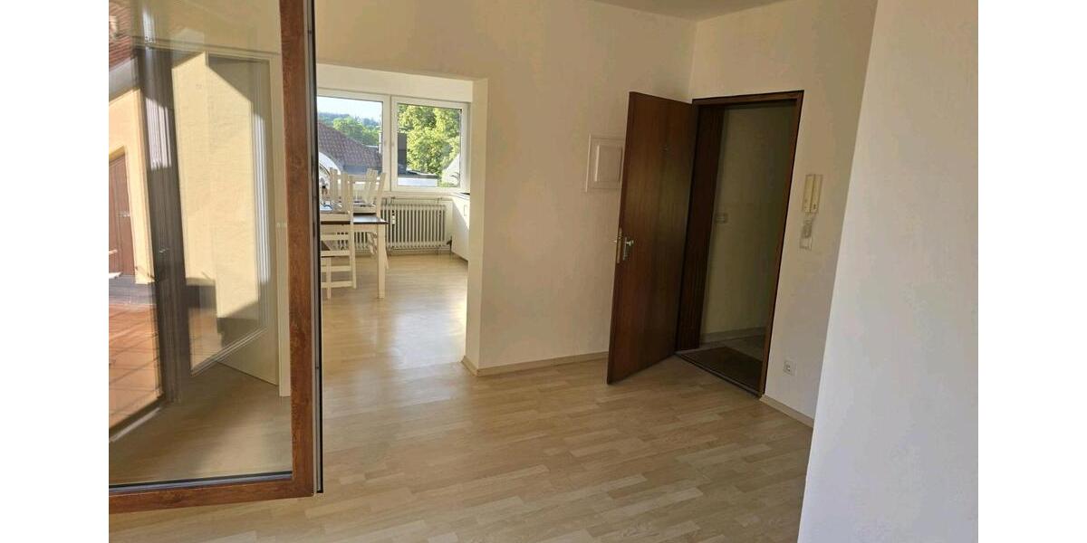 Wohnen auf Zeit Rosenheim Innenstadt - 3 Zimmer, 79 m&sup2;, 570&euro; | Angebot:26606941