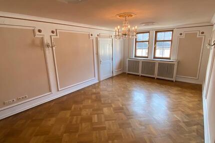 Charmante 4ZKB Wohnung in schönem Fachwerkhaus Dillenburg zimmer