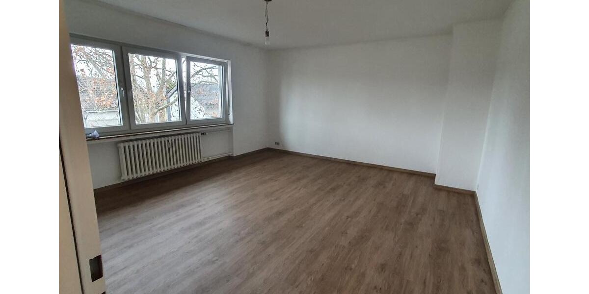 Etagenwohnung Siegburg - 1 Zimmer, 32 m&sup2;, 520&euro; | Angebot:25223744