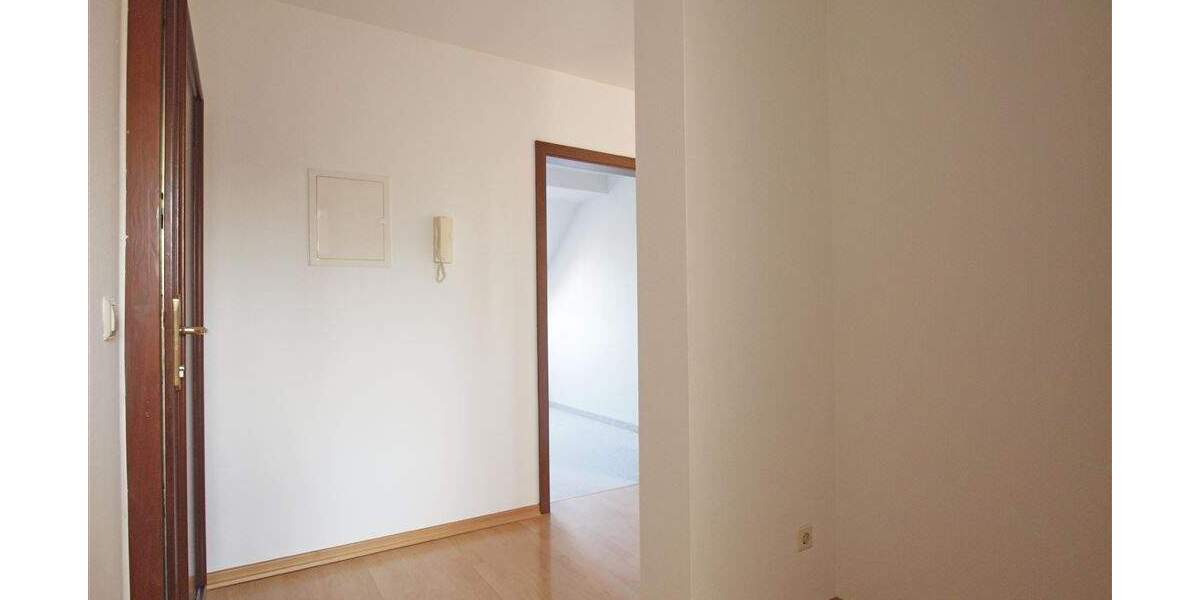 Etagenwohnung Flöha - 3 Zimmer, 61 m&sup2;, 390&euro; | Angebot:25741256