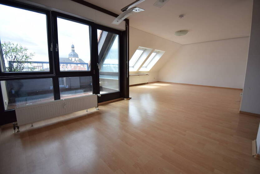 Sonniges Cityapartment mit traumhaften Blick über die Stadt