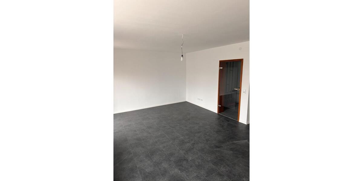Reihenhaus Vellmar - 6 Zimmer, 159 m&sup2;, 1.650&euro; | Angebot:25547585