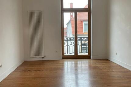 3- Zi. Altbau. Bachstrasse 41 Besichtigung am Samstag! ! 3 zimmer