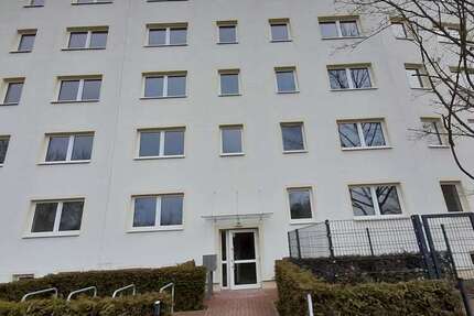 Wohnung Halle Neustadt - 7 Zimmer, 154 m&sup2;, 1.309&euro; | Angebot:25591169