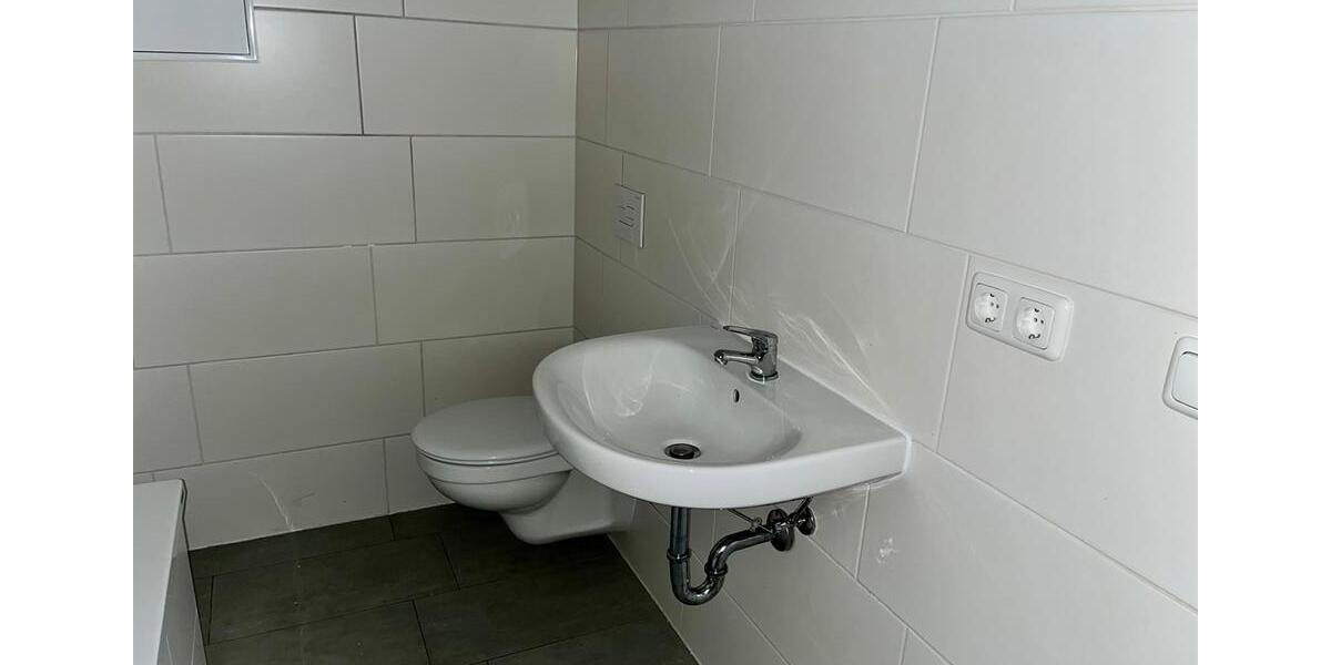 Etagenwohnung Oelsnitz (Vogtland) - 4 Zimmer, 96 m&sup2;, 530&euro; | Angebot:23863355
