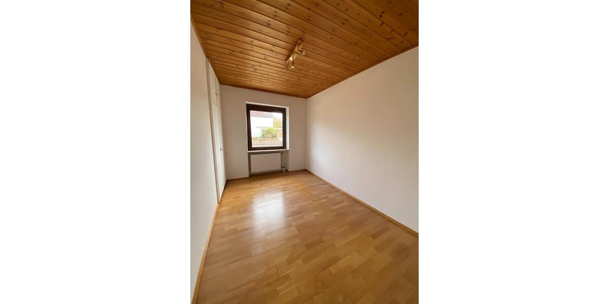 Einfamilienhaus Regensburg Konradsiedlung - 5 Zimmer, 135 m&sup2;, 2.190&euro; | Angebot:24752741