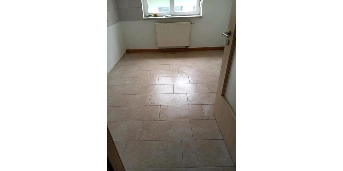 Etagenwohnung Meiningen - 1 Zimmer, 299&euro; | Angebot:22923408