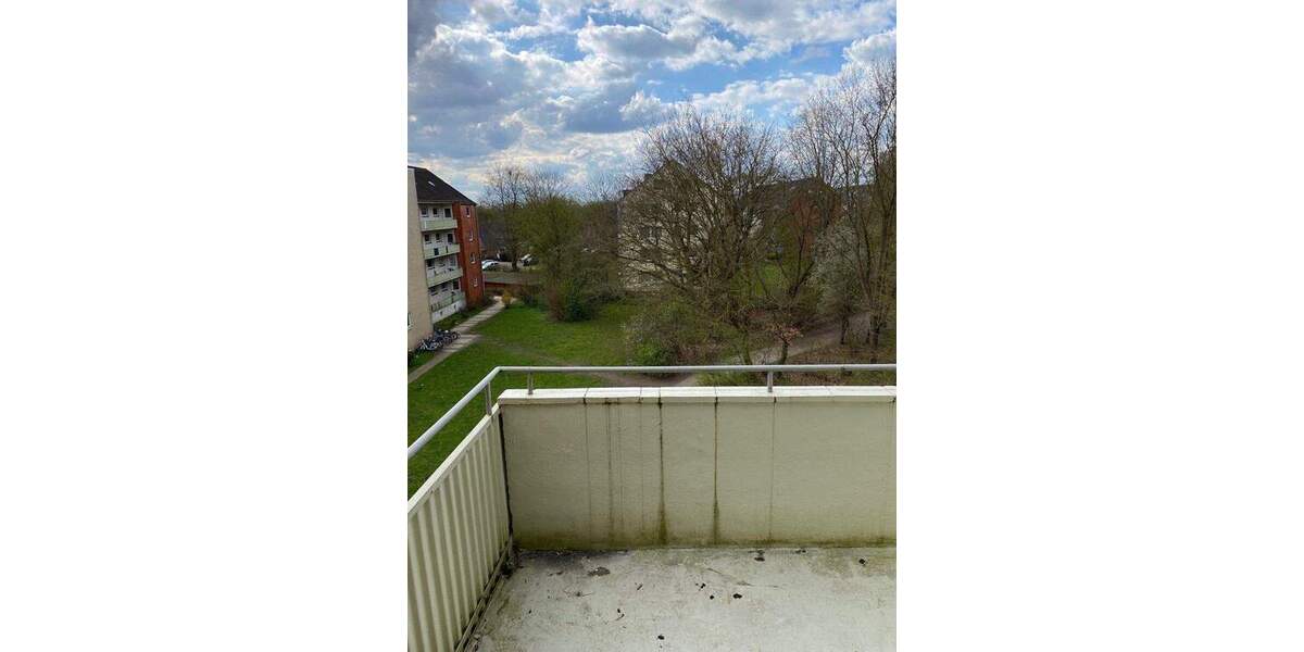 Etagenwohnung Lübeck St. Jürgen - 4 Zimmer, 65 m&sup2;, 650&euro; | Angebot:25725668