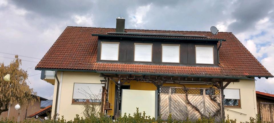 Dachgeschoßwohnung Jagstzell - 4 Zimmer, 90 m&sup2;, 650&euro; | Angebot:26312686