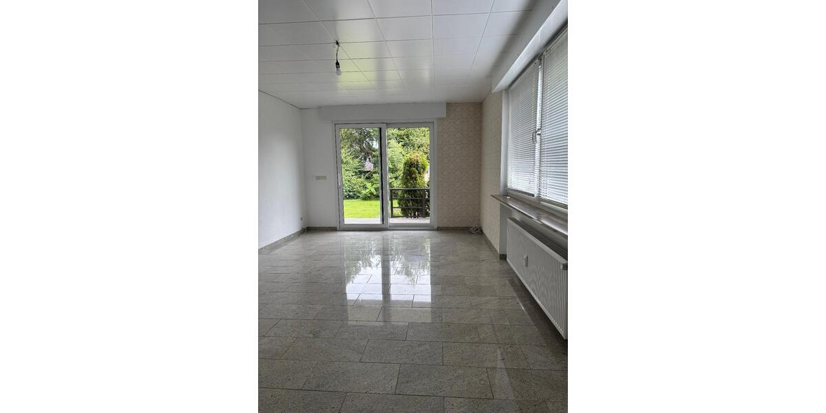 Erdgeschoßwohnung Hagen Hagen-Mitte - 2 Zimmer, 85 m&sup2;, 900&euro; | Angebot:24859436