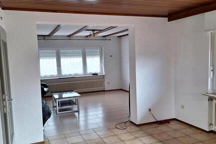 Wohnung Römerberg - 3 Zimmer, 86 m&sup2;, 880&euro; | Angebot:26032354