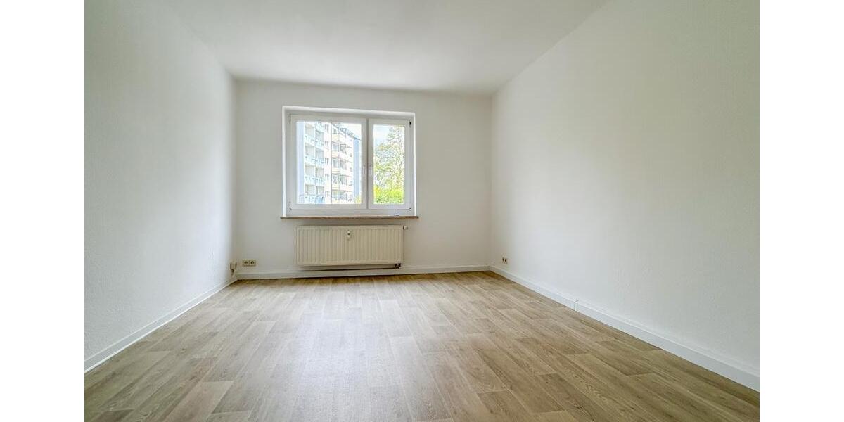 Erdgeschoßwohnung Plauen - 3 Zimmer, 62 m&sup2;, 269&euro; | Angebot:24782800