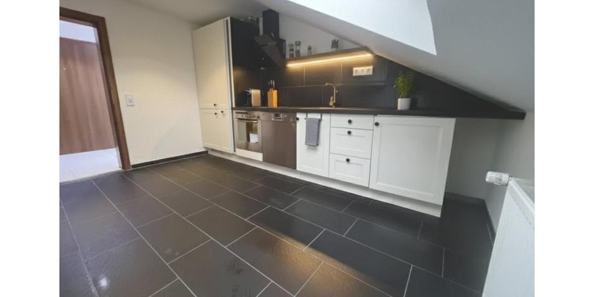 Dachgeschoßwohnung Laufenburg (Baden) - 3.5 Zimmer, 95 m&sup2;, 999&euro; | Angebot:24345670