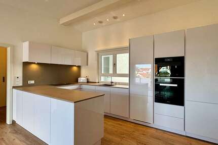 Wohnung Bergrheinfeld - 5 Zimmer, 136 m&sup2;, 1.100&euro; | Angebot:25477220