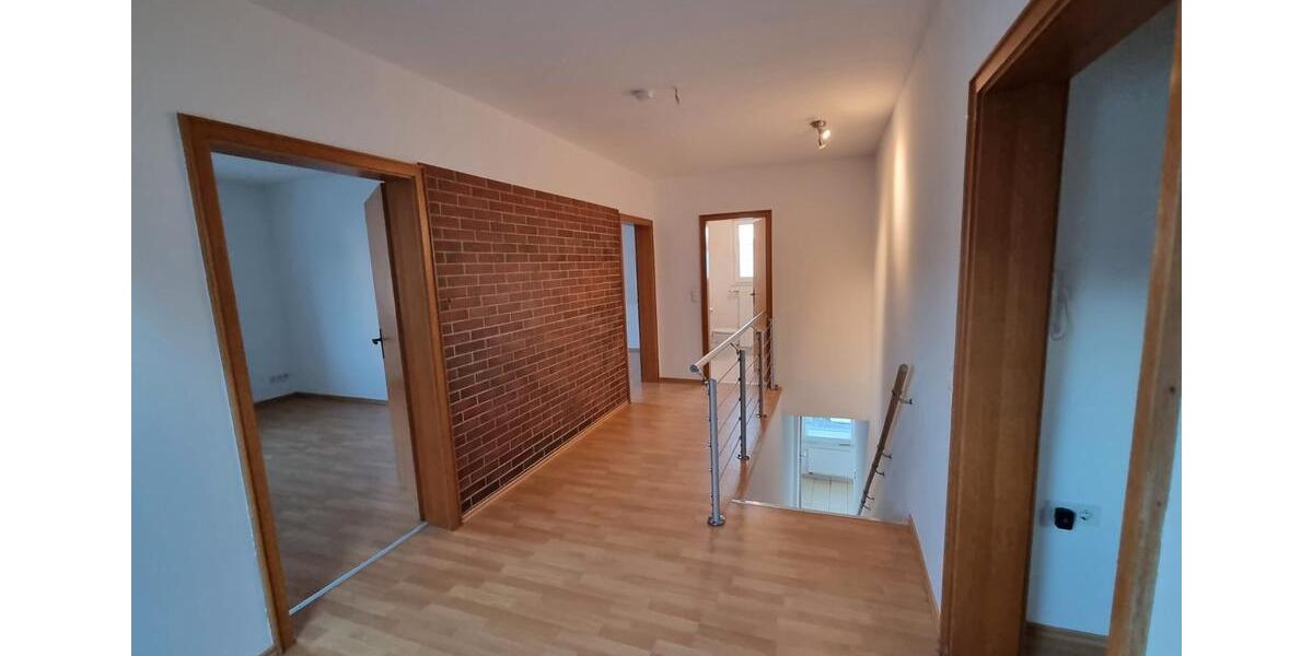 Etagenwohnung Höxter - 2 Zimmer, 72 m&sup2;, 500&euro; | Angebot:26700482