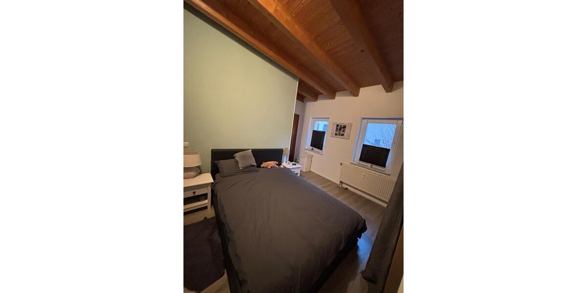 Maisonettenwohnung Werdau - 2 Zimmer, 72 m&sup2;, 400&euro; | Angebot:26705462