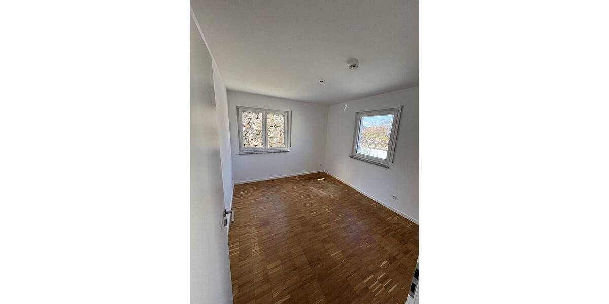 Etagenwohnung Gauting OT-Oberbrunn Oberbrunn - 3 Zimmer, 123 m&sup2;, 1.790&euro; | Angebot:26089476