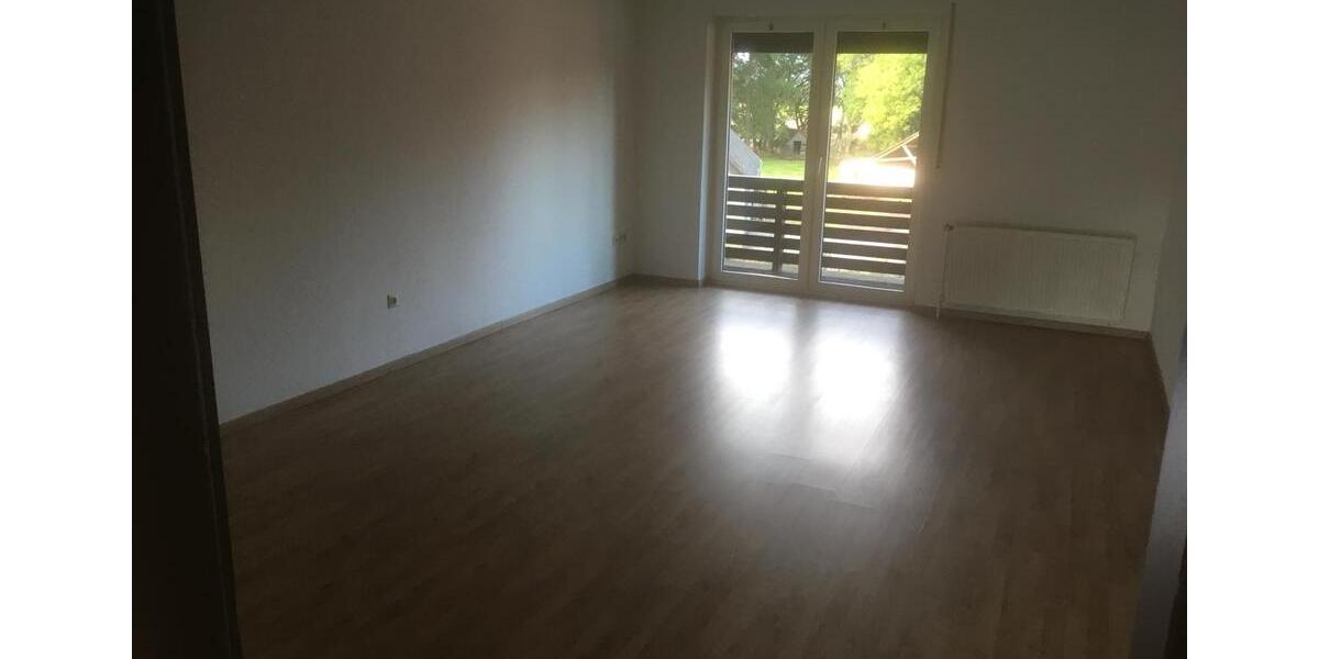Etagenwohnung Sögel - 3 Zimmer, 80 m&sup2;, 650&euro; | Angebot:24848849