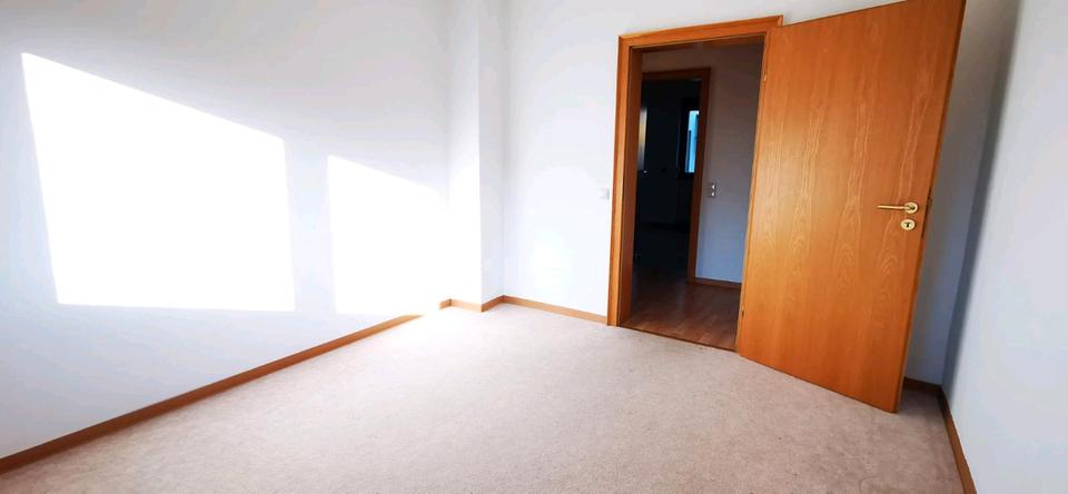 Erdgeschoßwohnung Fürstenberg - 4 Zimmer, 117 m&sup2;, 720&euro; | Angebot:26455236