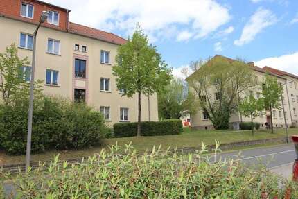 Wohnung zum Mieten in Gera 370 € 64.71 m²