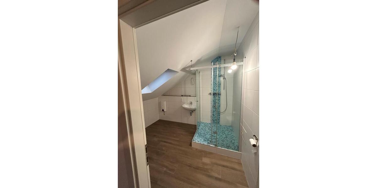 Dachgeschoßwohnung Pirmasens - 2 Zimmer, 70 m&sup2;, 500&euro; | Angebot:24365419