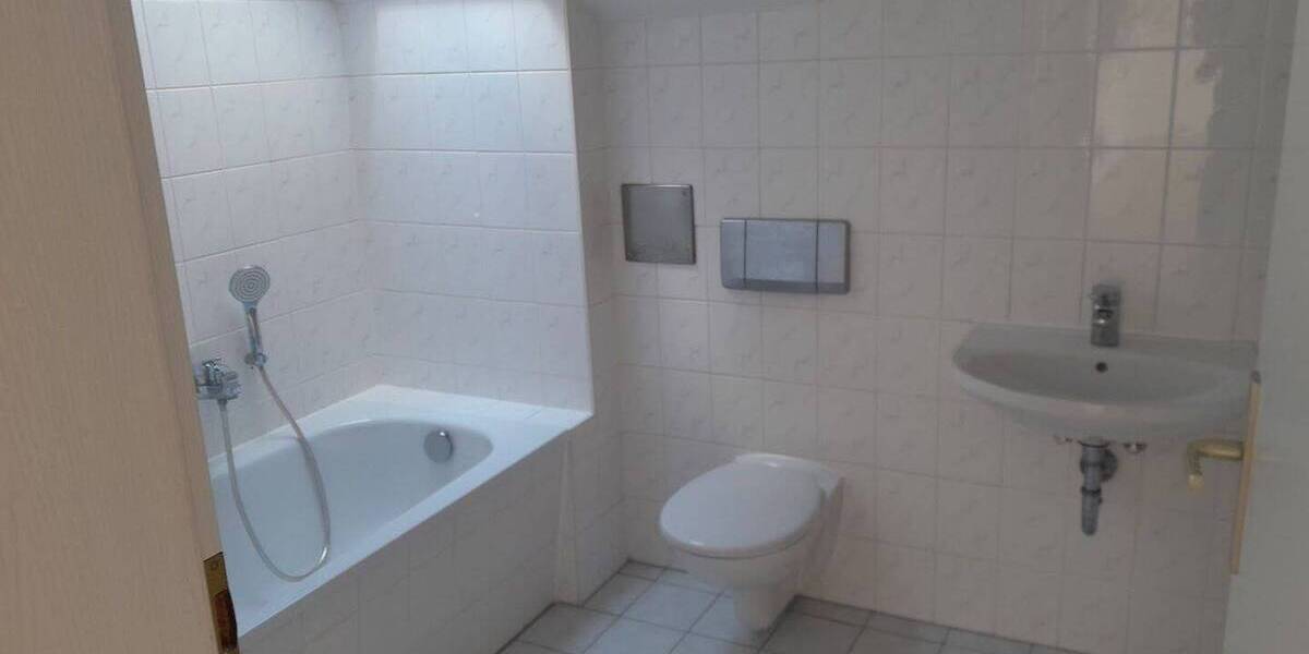 Etagenwohnung Naumburg (Saale) Bad Kösen - 2 Zimmer, 49 m&sup2;, 313&euro; | Angebot:26804981