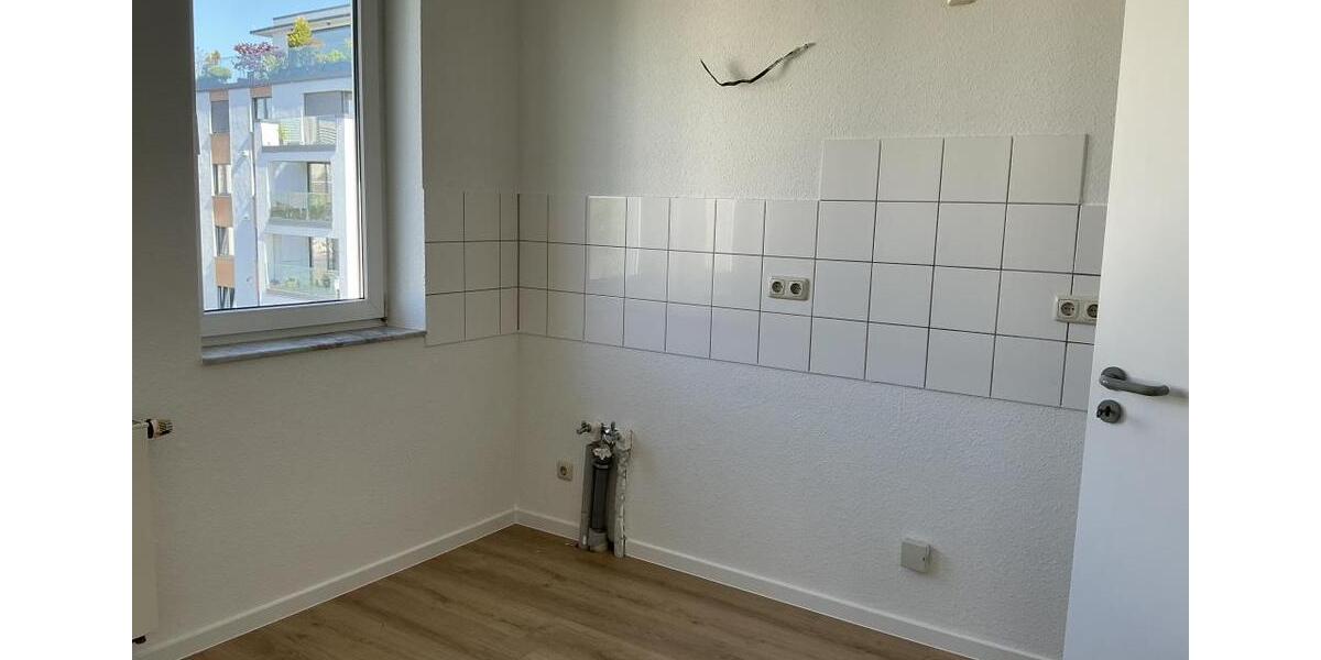 Etagenwohnung Magdeburg Brückfeld - 3 Zimmer, 89 m&sup2;, 699&euro; | Angebot:25789826