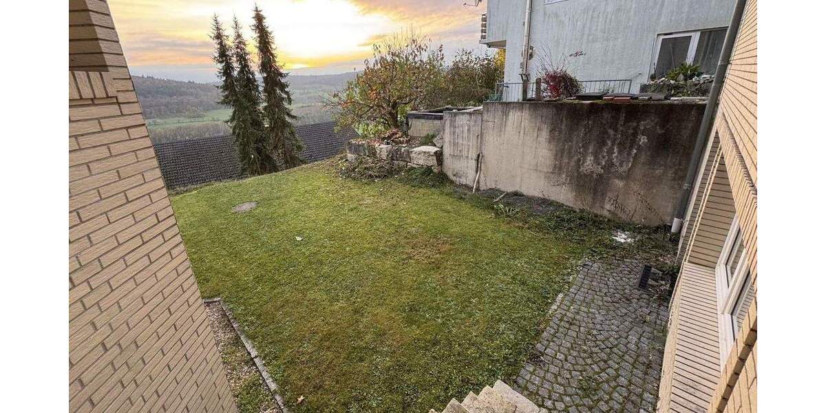 Einfamilienhaus Neckarzimmern - 6 Zimmer, 315 m&sup2;, 2.600&euro; | Angebot:24504270