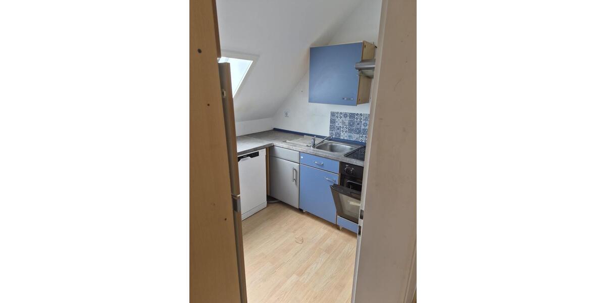 Dachgeschoßwohnung Bad Mergentheim - 4.5 Zimmer, 82 m&sup2;, 850&euro; | Angebot:26213024